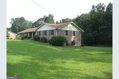 145 Redwood Circle, Fayetteville, GA 30214 - Photo 2