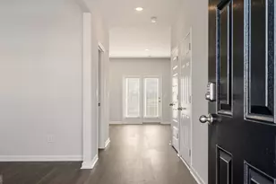 74 White Spruce Wy, Newnan, GA 30265 - Photo 2
