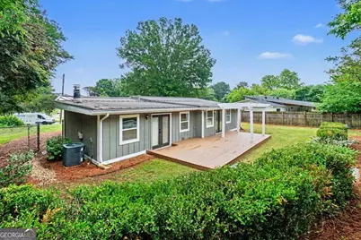 1801 Lochlomand Lane SE, Smyrna, GA 30080 - Photo 22