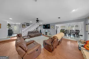 1304 Shawnee Dr, Waycross, GA 31501 - Photo 4