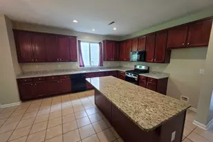 46 Brookview Dr, Newnan, GA 30265 - Photo 6