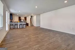 1129 Bluecoat Cir, Hampton, GA 30228 - Photo 6