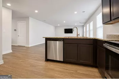 1129 Bluecoat Circle, Hampton, GA 30228 - Photo 4