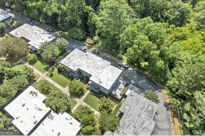 311 Lakemoore Drive NE #APT C, Atlanta, GA 30342 - Photo 10