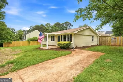 405 E Wilson Street, Villa Rica, GA 30180 - Photo 2