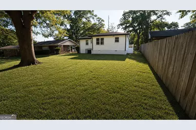 208 Silver Springs Circle SW, Atlanta, GA 30310 - Photo 2