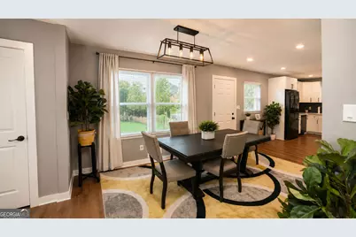 208 Silver Springs Circle SW, Atlanta, GA 30310 - Photo 6