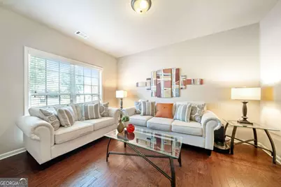 5265 Winflow Way, Suwanee, GA 30024 - Photo 4