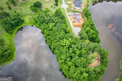 519 Bluewater Bay Drive, Macon, GA 31220 - Photo 8