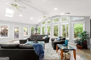 5380 Redfield Dr, Dunwoody, GA 30338 - Photo 22