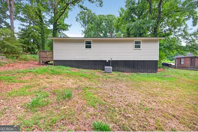 136 Nowell Street, Monroe, GA 30655 - Photo 6