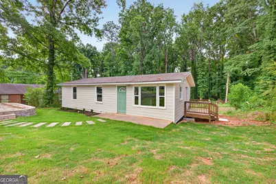 136 Nowell Street, Monroe, GA 30655 - Photo 2