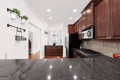 5490 NE Glenridge Park #5490, Atlanta, GA 30342 - Photo 6