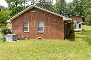 508 Ridgecrest Dr, Elberton, GA 30635 - Photo 2