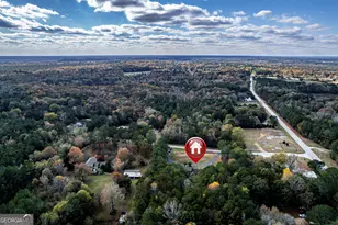 1050 Sugar Creek Church Rd, Madison, GA 30650 - Photo 2
