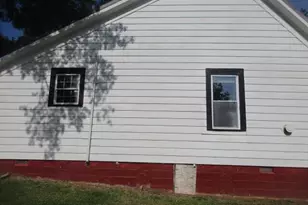 184 Poplar St, Griffin, GA 30223 - Photo 2
