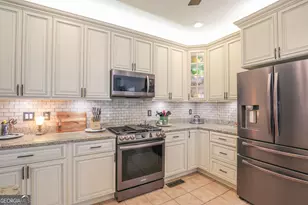 170 Arbor Way, Milledgeville, GA 31061 - Photo 6