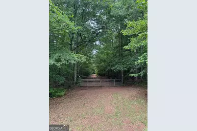 646 Lakeside Road, Williamson, GA 30292 - Photo 2