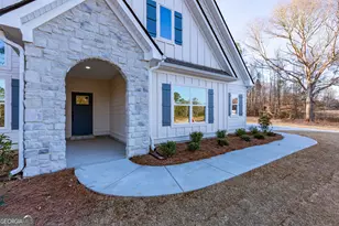 156 Hidden Meadows Dr, Gay, GA 30218 - Photo 4