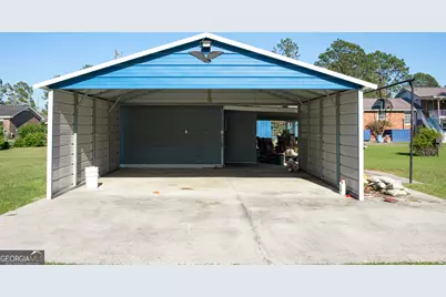 2110 Ware Street, Blackshear, GA 31516 - Photo 12