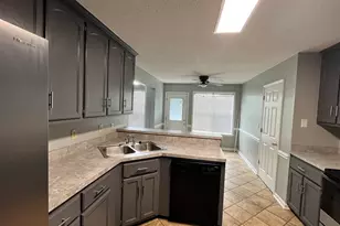 102 Myles Ln, Bonaire, GA 31005 - Photo 10