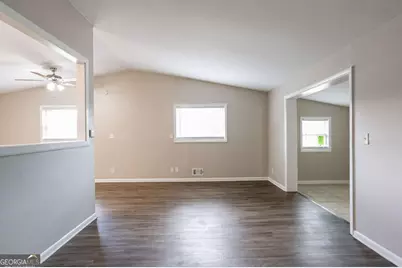 2460 Tyler Way, Decatur, GA 30032 - Photo 8