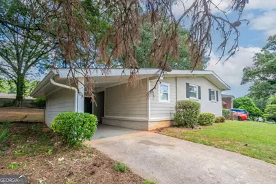 2460 Tyler Way, Decatur, GA 30032 - Photo 4