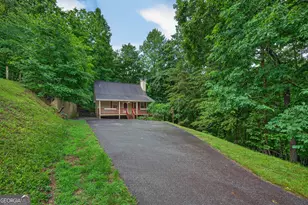 131 April Ln, Blairsville, GA 30512 - Photo 4
