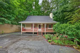 131 April Ln, Blairsville, GA 30512 - Photo 2