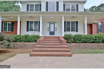 375 Williamsburg Circle, McDonough, GA 30253 - Photo 10