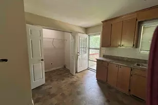 431 Second St, Thomson, GA 30824 - Photo 6