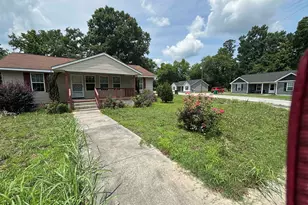 431 Second St, Thomson, GA 30824 - Photo 2
