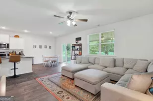 381 Hogan Dr, Richmond Hill, GA 31324 - Photo 16