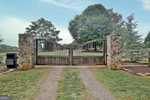 105 Bell Springs Rd, Senoia, GA 30276 - Photo 4