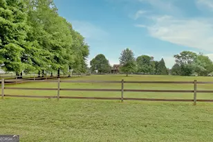105 Bell Springs Rd, Senoia, GA 30276 - Photo 2