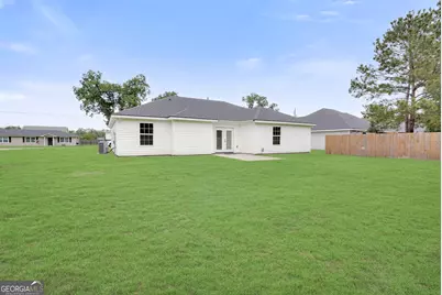 207 Bull Street, Glennville, GA 30427 - Photo 20