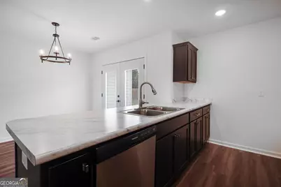 207 Bull Street, Glennville, GA 30427 - Photo 12