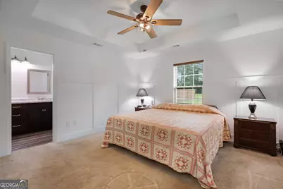 207 Bull Street, Glennville, GA 30427 - Photo 14