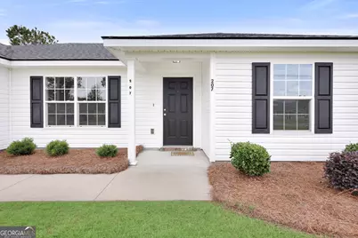 207 Bull Street, Glennville, GA 30427 - Photo 4