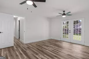 539 Pine Ave, Midway, GA 31320 - Photo 18