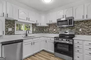 539 Pine Ave, Midway, GA 31320 - Photo 12