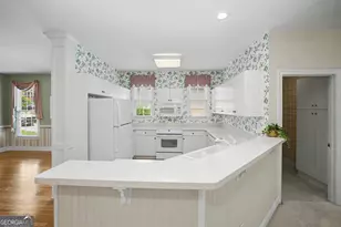 217 Sweetbriar St, Peachtree City, GA 30269 - Photo 10