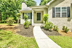 14 Michael's Crossing, Sharpsburg, GA 30277 - Photo 4