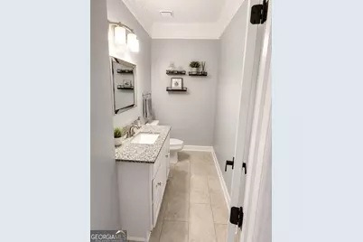 952 Bridgegate Drive NE, Marietta, GA 30068 - Photo 4