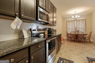 1208 Hembree Wy, Griffin, GA 30223 - Photo 10