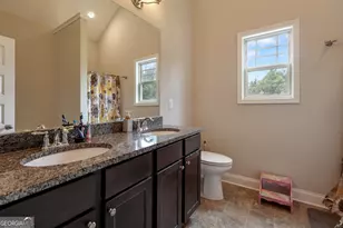 1208 Hembree Wy, Griffin, GA 30223 - Photo 14