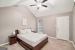 384 Marsha Way, Sharpsburg, GA 30277 - Photo 18