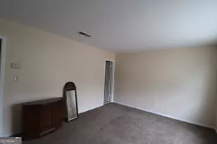 5650 S Monte Vista Dr, Atlanta, GA 30331 - Photo 6