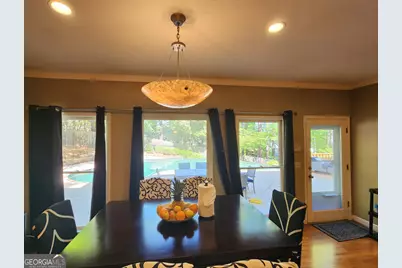 7635 Blandford Place, Sandy Springs, GA 30350 - Photo 14