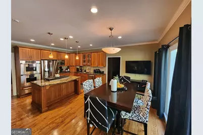 7635 Blandford Place, Sandy Springs, GA 30350 - Photo 16